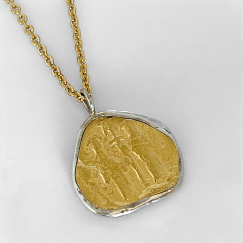 Gold Oliver Coin Necklace