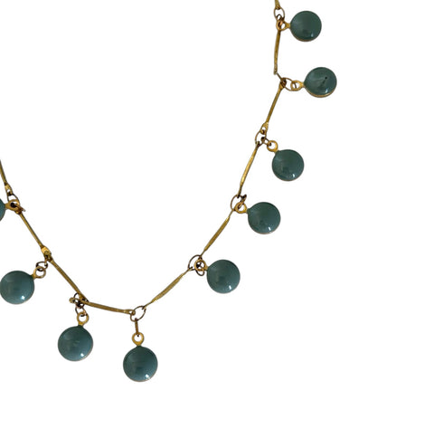 Mae Choker