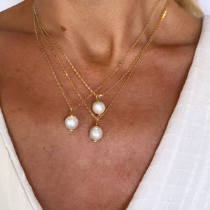 Gold Isla Pearl Necklace