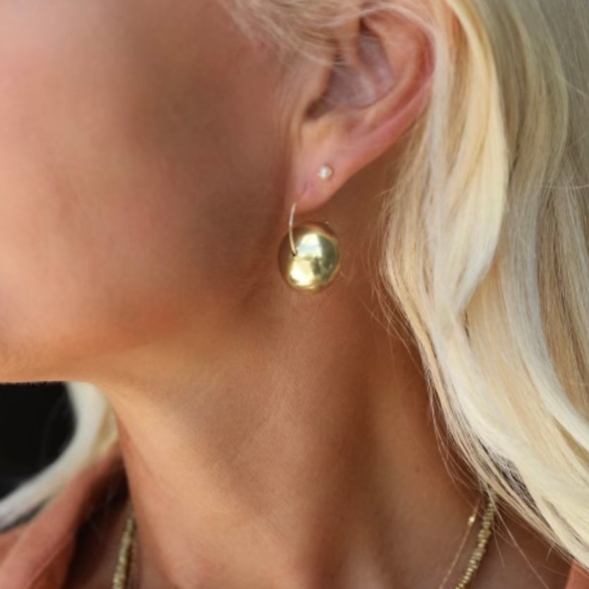 Gold Axel Earrings