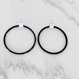 White // Horn Band Earrings